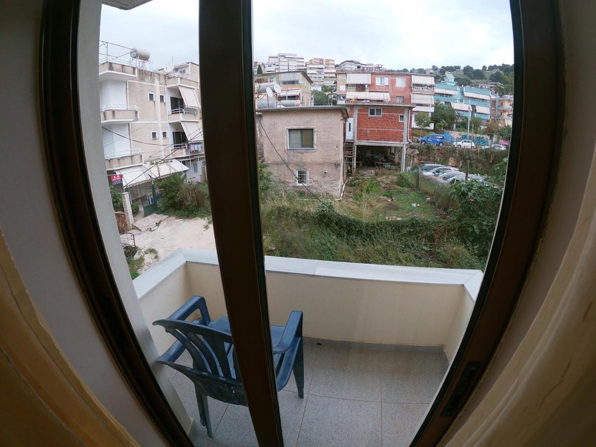 Central Condos Sarandë Exterior foto